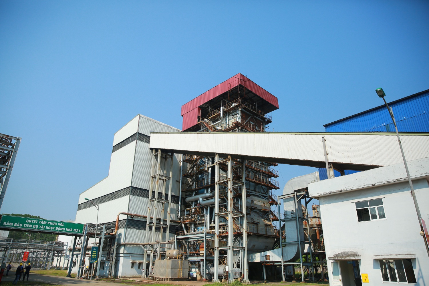 Các phân xưởng tại Nhà máy NLSH Dung Quất sau khi bảo dưỡng, sửa chữa đã sẵn sàng vận hành ở 100% công suất.