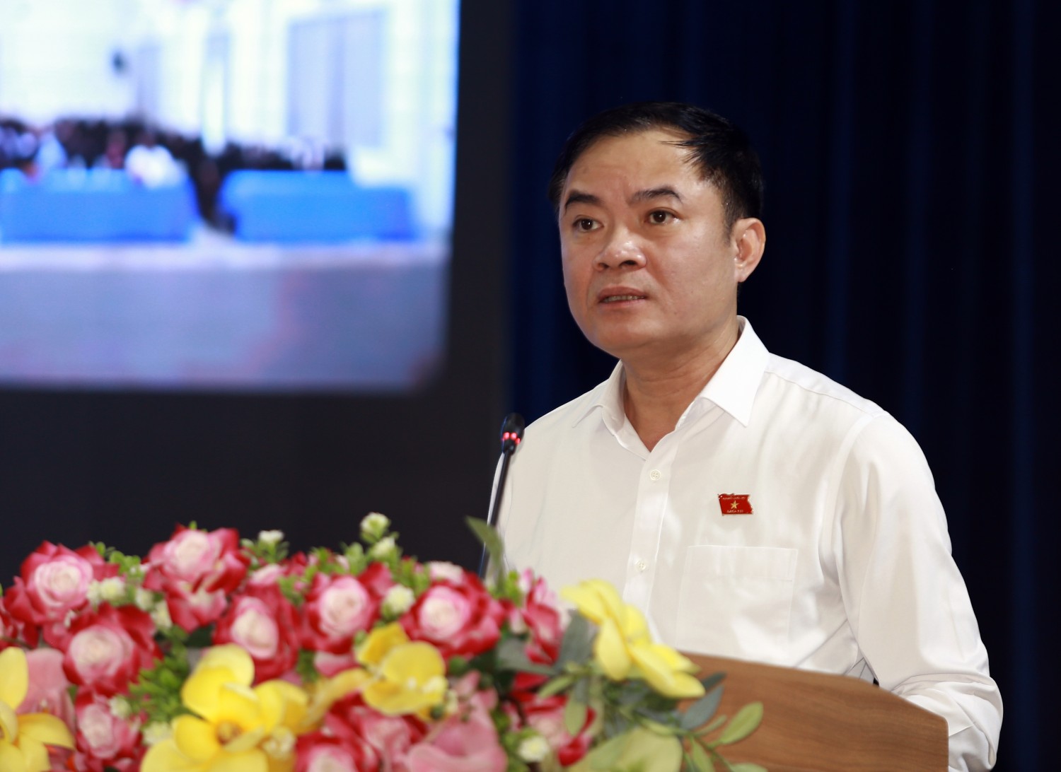 ĐBQH Lê Ngọc Sơn thông tin nhanh đến cử tri về kết quả Kỳ họp thứ nhất, Quốc hội khóa XVI.