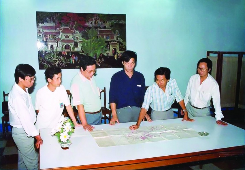 Lãnh đạo Công ty Dịch vụ Dầu khí (PSC) họp bàn về công tác đầu tư xây dựng, chuẩn bị phát triển cơ sở hạ tầng phục vụ hoạt động dầu khí.