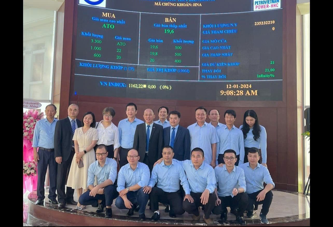 Đầu năm 2024, cổ phiếu của Công ty CP Thủy điện Hủa Na (thuộc Tổng công ty Điện lực Dầu khí - PV Power) chính thức được niêm yết lên sàn chứng khoán HOSE (mã HNA).