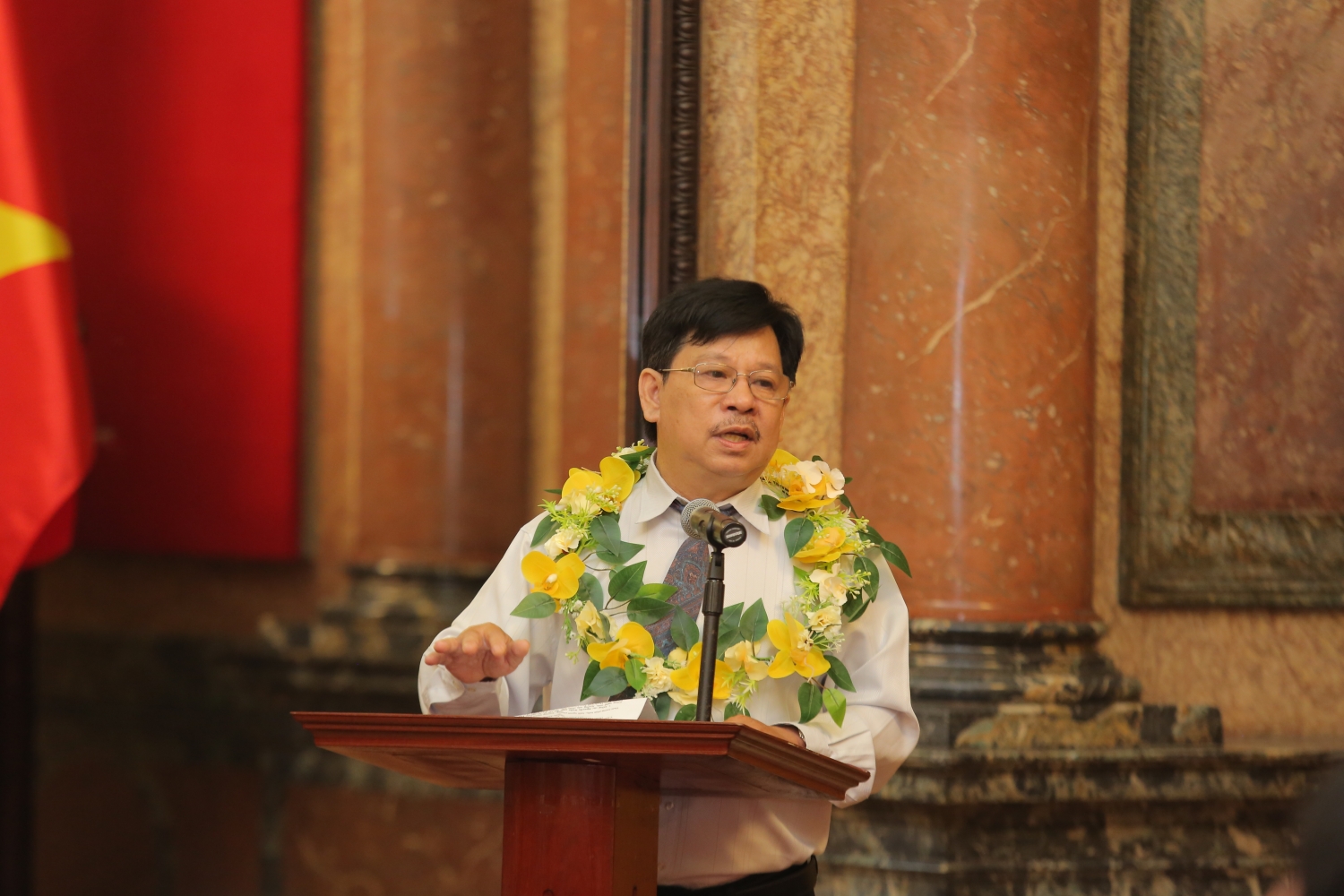 Chủ tịch nước Nguyễn Xuân Phúc: Ngành Dầu khí phải giữ vững bản lĩnh, tinh thần Chủ tịch nước Nguyễn Xuân Phúc: Ngành Dầu khí phải giữ vững bản lĩnh, tinh thần
