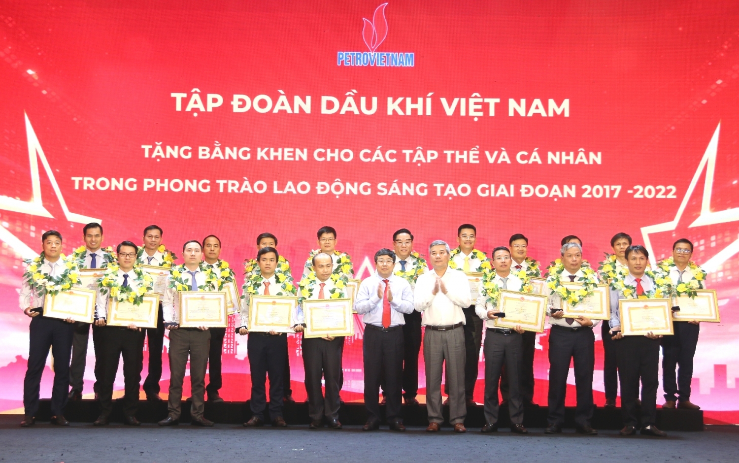 Thi đua Lao động sáng tạo, đổi mới là chìa khóa cho sự phát triển của Petrovietnam Thi đua Lao động sáng tạo, đổi mới là chìa khóa cho sự phát triển của Petrovietnam