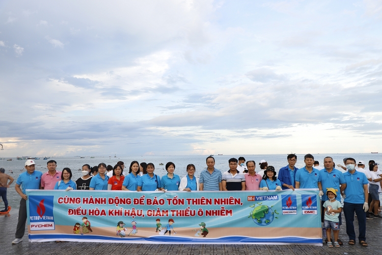 Người Lao động Dầu khí PVChem “Cùng hành động để bảo tồn thiên nhiên, điều hòa khí hậu, giảm thiểu ô nhiễm” Người lao động PVChem “Cùng hành động để bảo tồn thiên nhiên, điều hòa khí hậu, giảm thiểu ô nhiễm”