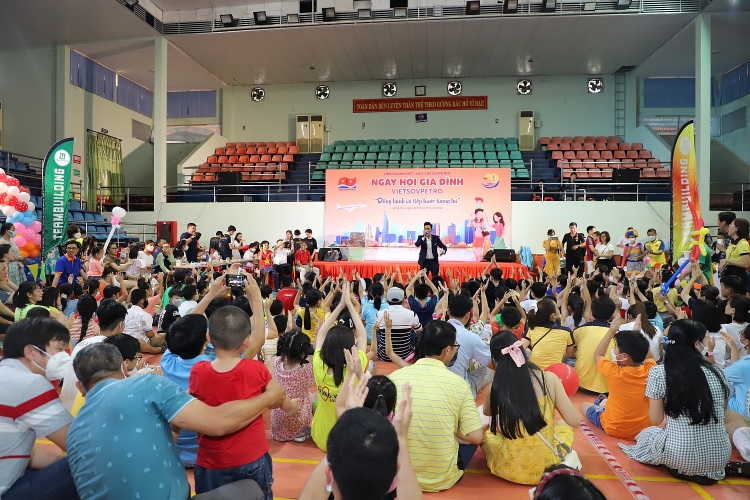 Ngày hội Gia đình Vietsovpetro 2022 với chủ đề “ Đồng hành và Tiếp bước tương lai” Ngày hội Gia đình Vietsovpetro 2022: “Đồng hành và tiếp bước tương lai”