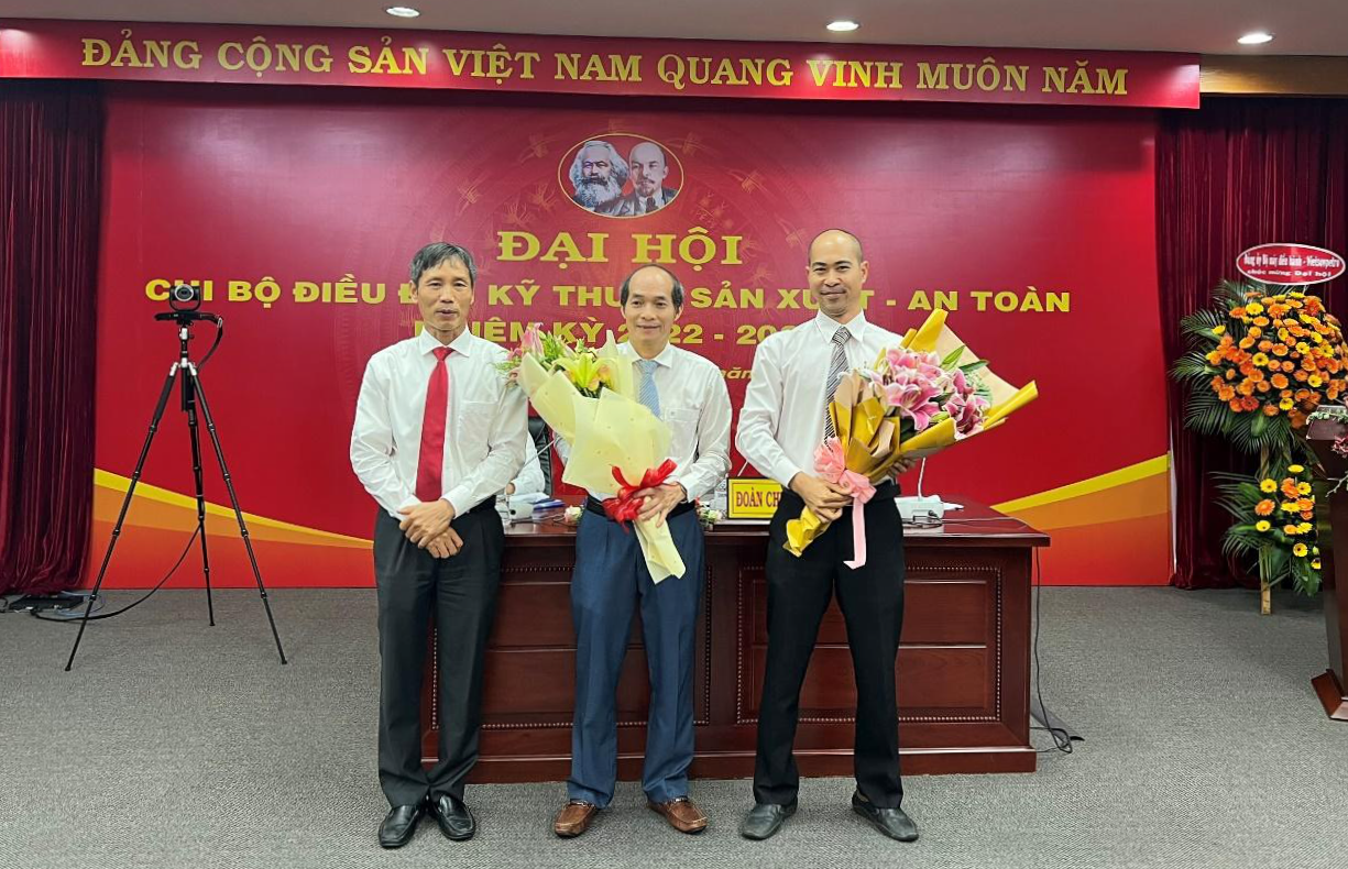 Vietsovpetro tổ chức thành công Đại hội điểm Chi bộ Điều độ – Kỹ thuật sản xuất – An toàn Vietsovpetro tổ chức thành công Đại hội điểm Chi bộ Điều độ – Kỹ thuật sản xuất – An toàn