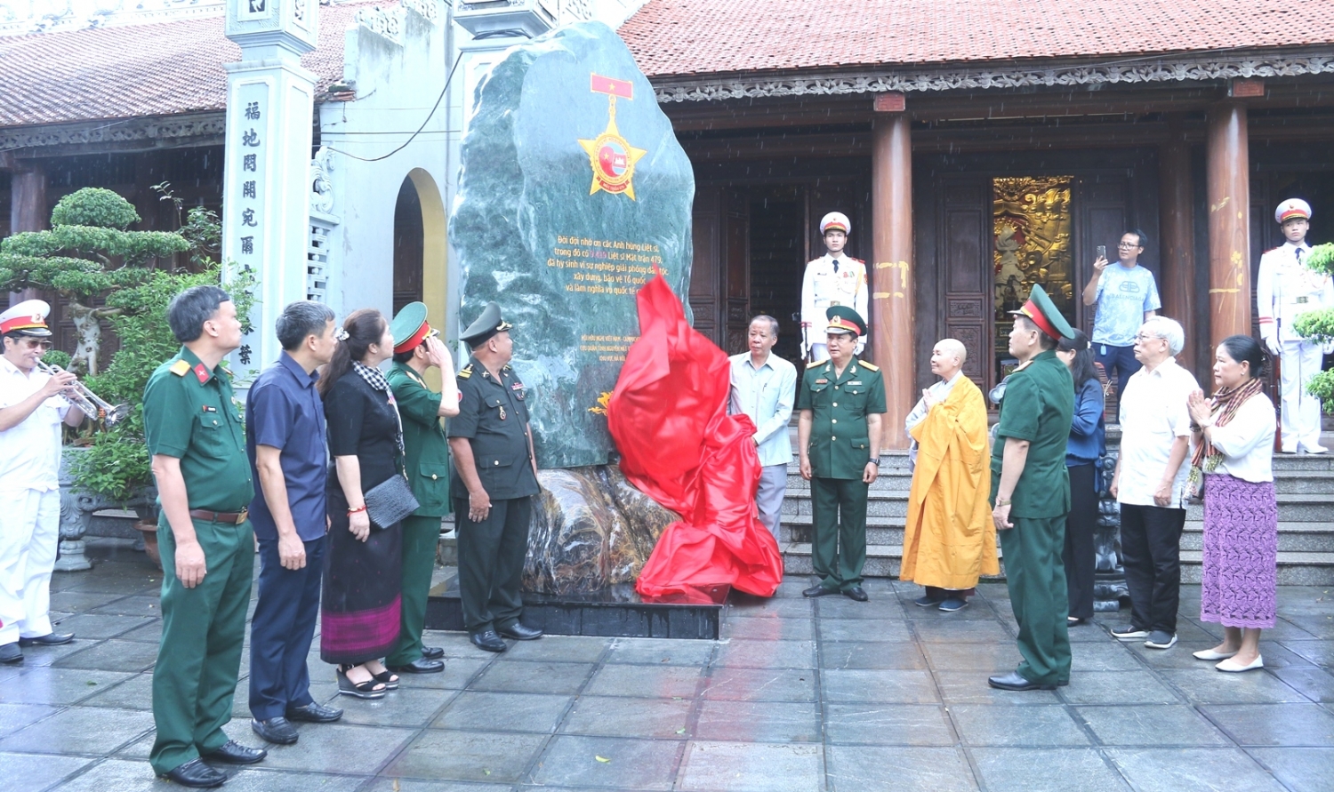 Khánh thành công trình “Bia Liệt sĩ Mặt trận 479” Khánh thành công trình “Bia Liệt sĩ Mặt trận 479”