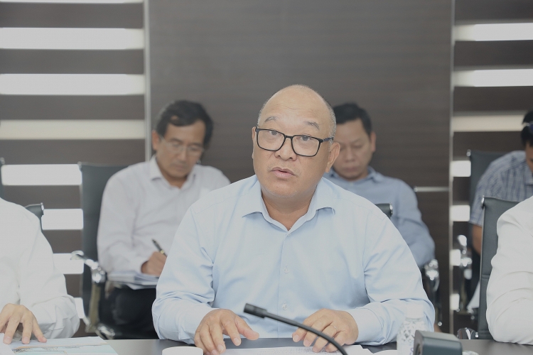 Tổng Giám đốc Petrovietnam Lê Mạnh Hùng làm việc với Vietsovpetro về tình hình SXKD 6 tháng đầu năm 2022 Tổng Giám đốc Petrovietnam Lê Mạnh Hùng: Vietsovpetro cần tiếp tục giữ vững mục tiêu về gia tăng trữ lượng và sản lượng