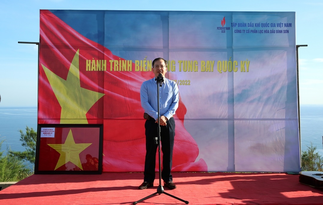 BSR tổ chức “Hành trình Biển Đông tung bay Quốc kỳ” BSR tổ chức “Hành trình Biển Đông tung bay Quốc kỳ”