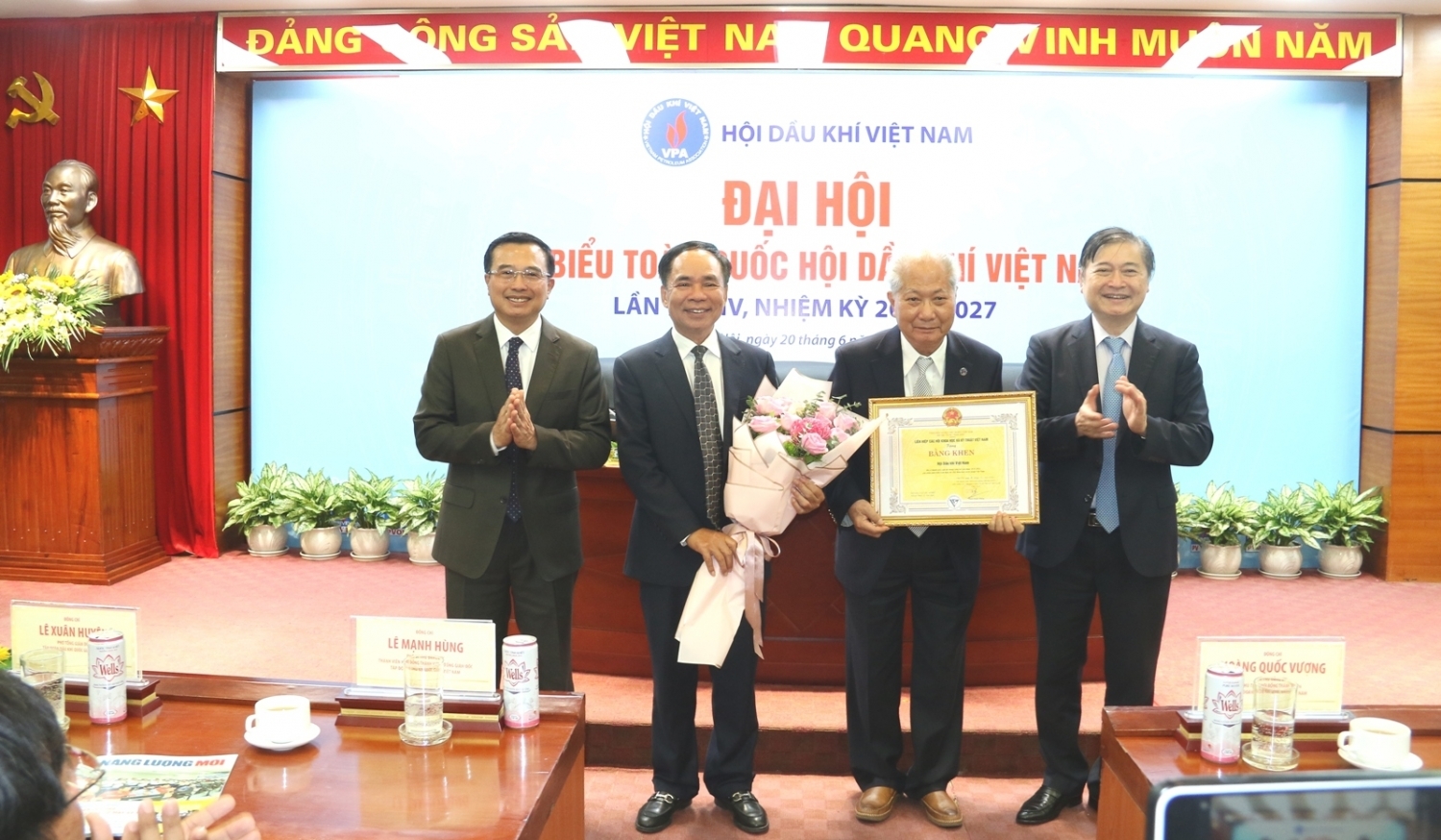 Quyết định công nhận bộ máy tổ chức và lãnh đạo Hội DKVN khóa IV, nhiệm kỳ 2022-2027 Quyết định công nhận bộ máy tổ chức và lãnh đạo Hội DKVN khóa IV, nhiệm kỳ 2022-2027
