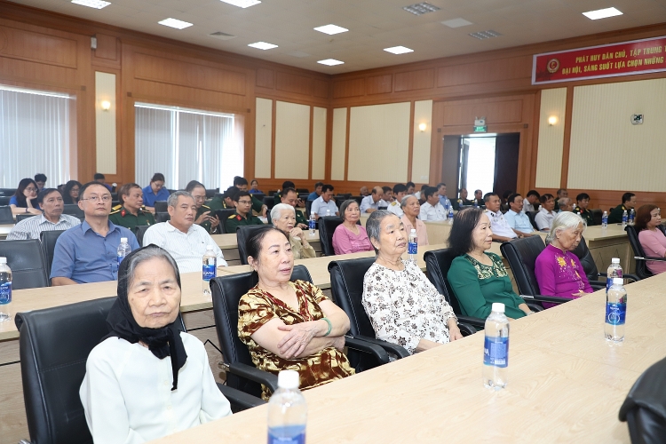 Vietsovpetro tổ chức Lễ kỷ niệm 75 năm ngày Thương binh – Liệt sĩ Vietsovpetro tổ chức Lễ kỷ niệm 75 năm ngày Thương binh – Liệt sĩ