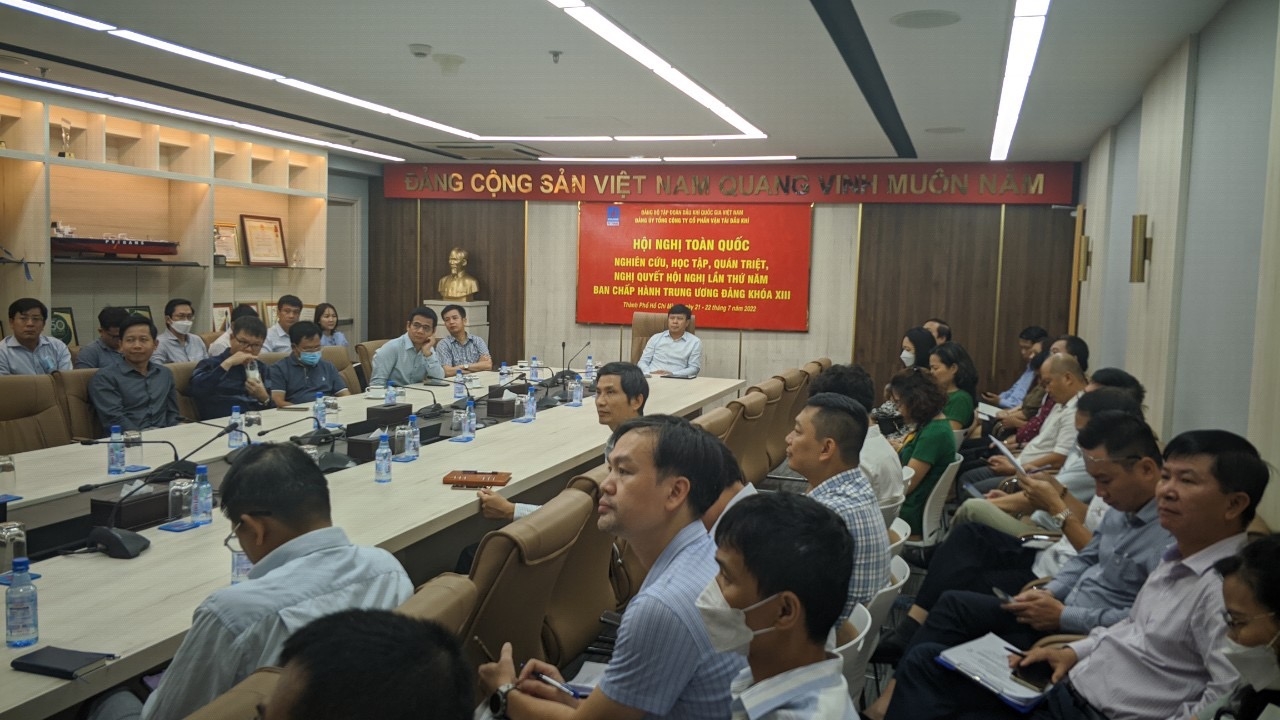 Đảng ủy Tập đoàn Dầu khí Quốc gia Việt Nam tổ chức học tập quán triệt Đảng ủy Tập đoàn Dầu khí Quốc gia Việt Nam tổ chức học tập quán triệt