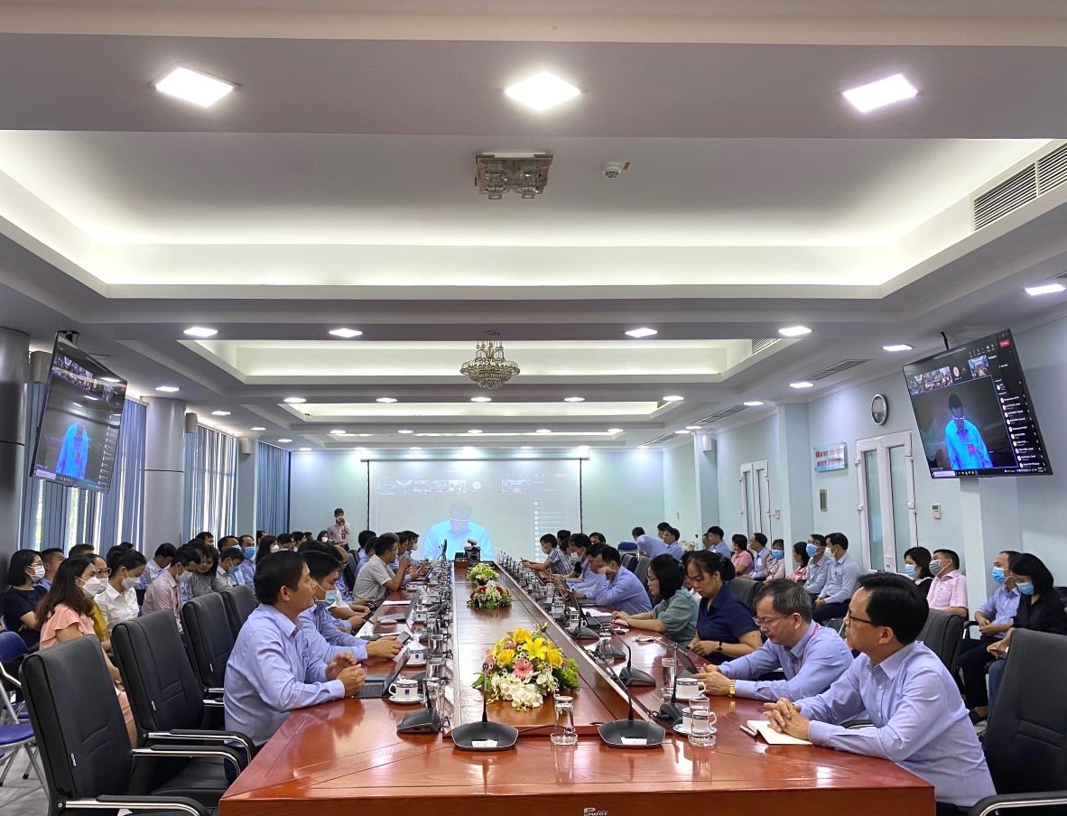 Đảng ủy Tập đoàn Dầu khí Quốc gia Việt Nam tổ chức học tập quán triệt Đảng ủy Tập đoàn Dầu khí Quốc gia Việt Nam tổ chức học tập quán triệt