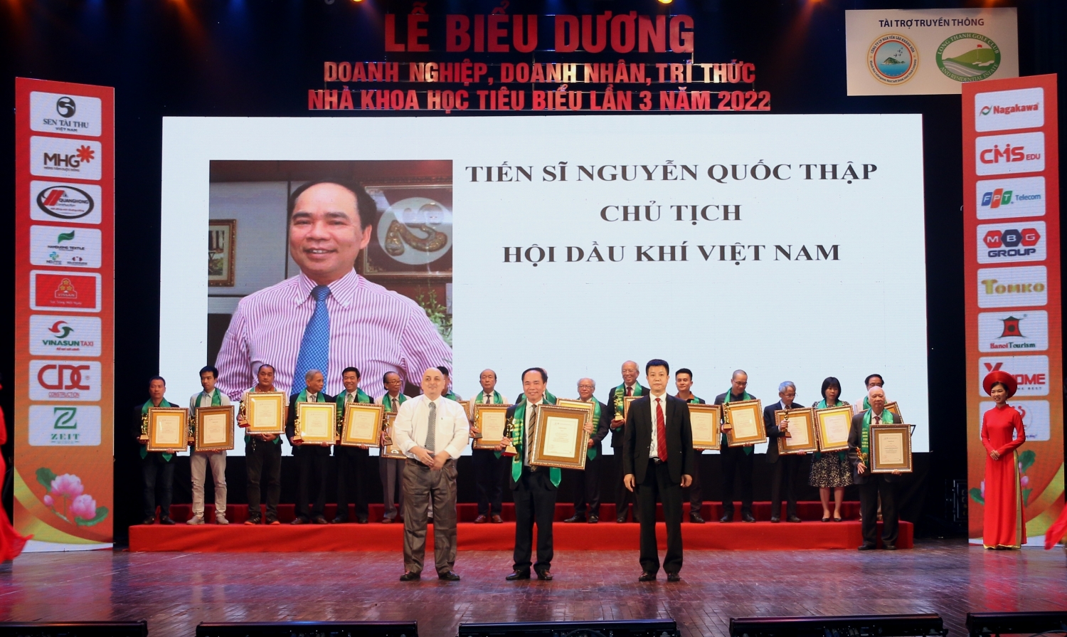 Tiến sĩ Nguyễn Quốc Thập – Chủ tịch Hội DKVN nhận vinh danh Trí thức, Nhà khoa học tiêu biểu năm 2022 của Liên hiệp các Hội UNESCO Việt Nam Tiến sĩ Nguyễn Quốc Thập – Chủ tịch Hội DKVN nhận vinh danh Trí thức, Nhà khoa học tiêu biểu năm 2022 của Liên hiệp các Hội UNESCO Việt Nam