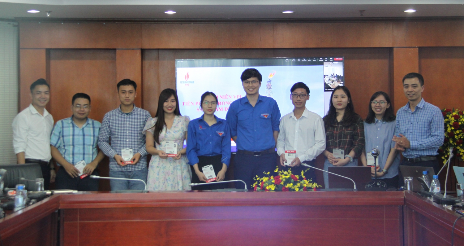Thanh niên VPI tiên phong trong sáng tạo sản phẩm dữ liệu Thanh niên VPI tiên phong trong sáng tạo sản phẩm dữ liệu