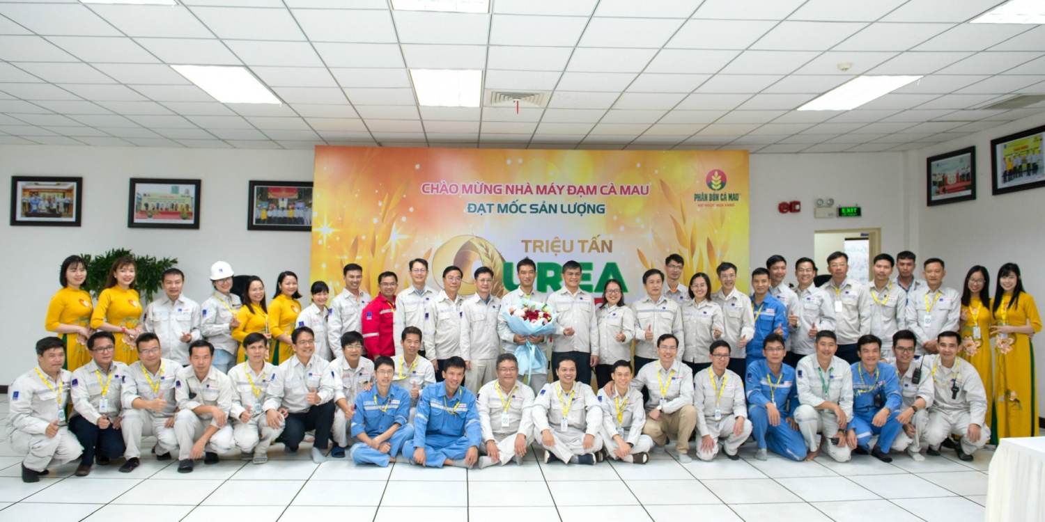 Nhà máy Đạm Cà Mau đạt mốc sản lượng 9 triệu tấn urê Nhà máy Đạm Cà Mau đạt mốc sản lượng 9 triệu tấn urê