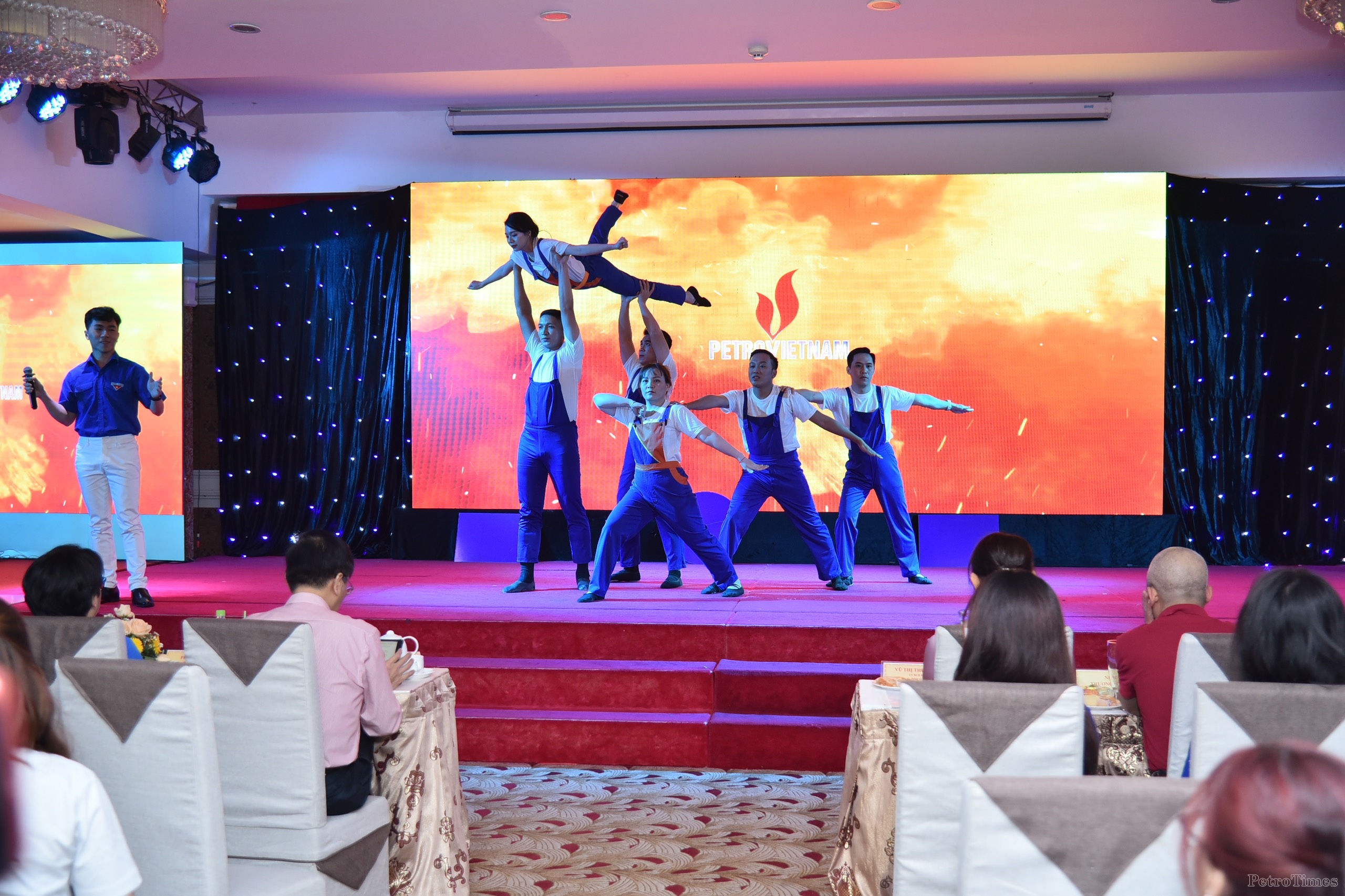 Hội thi “Tuổi trẻ với Văn hoá Petrovietnam”: Lan toả bản sắc văn hoá Dầu khí