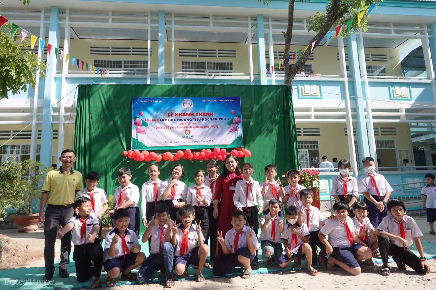 Phân bón Cà Mau khánh thành thêm 06 phòng học mới tại Đồng Tháp Phân bón Cà Mau khánh thành thêm 06 phòng học mới tại Đồng Tháp
