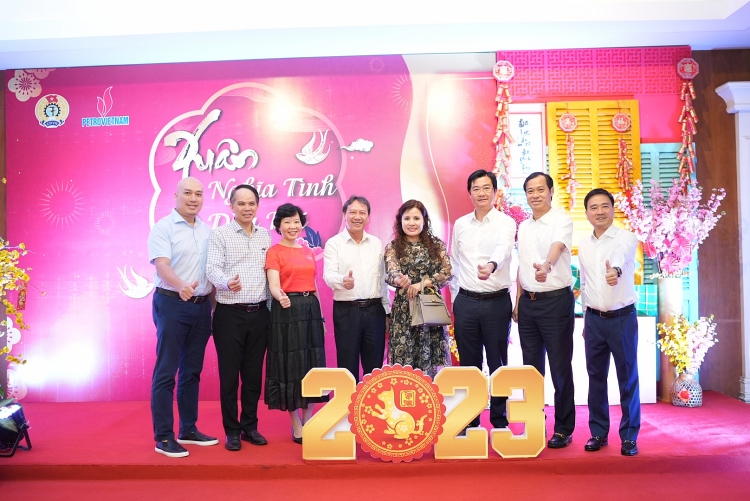 Đầm ấm “Xuân nghĩa tình Dầu khí - Tết hạnh phúc, bình an” năm 2023 khu vực phía Nam Đầm ấm “Xuân nghĩa tình Dầu khí Tết hạnh phúc, bình an” năm 2023 khu vực phía Nam