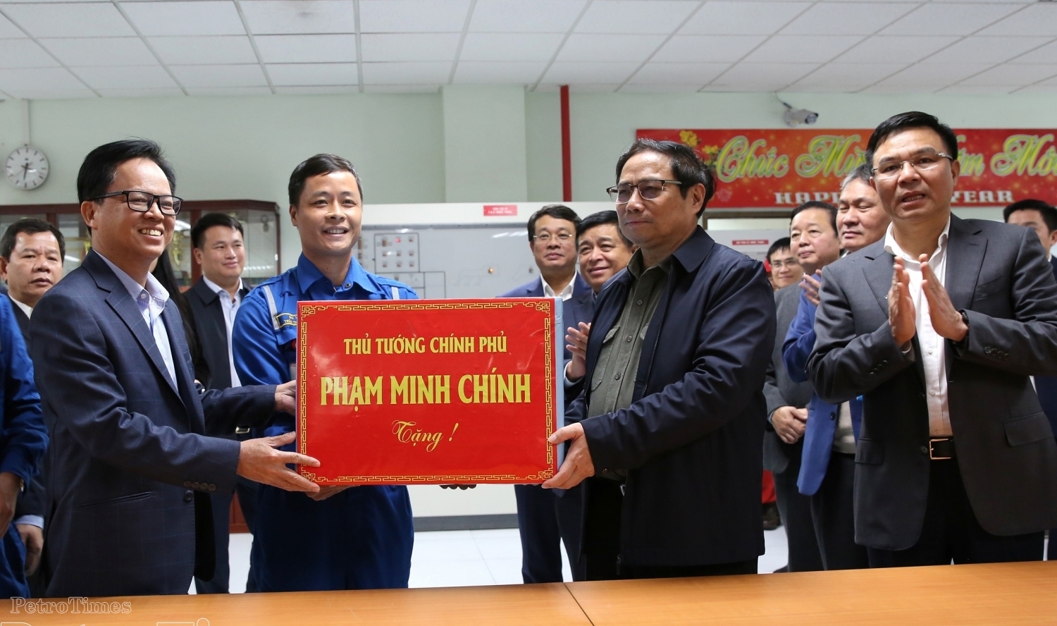 Đảng ủy Tập đoàn Dầu khí Quốc gia Việt Nam: Triển khai các hoạt động mừng Đảng, mừng Xuân Quý Mão 2023 Đảng ủy Tập đoàn Dầu khí Quốc gia Việt Nam: Triển khai các hoạt động mừng Đảng, mừng Xuân Quý Mão 2023