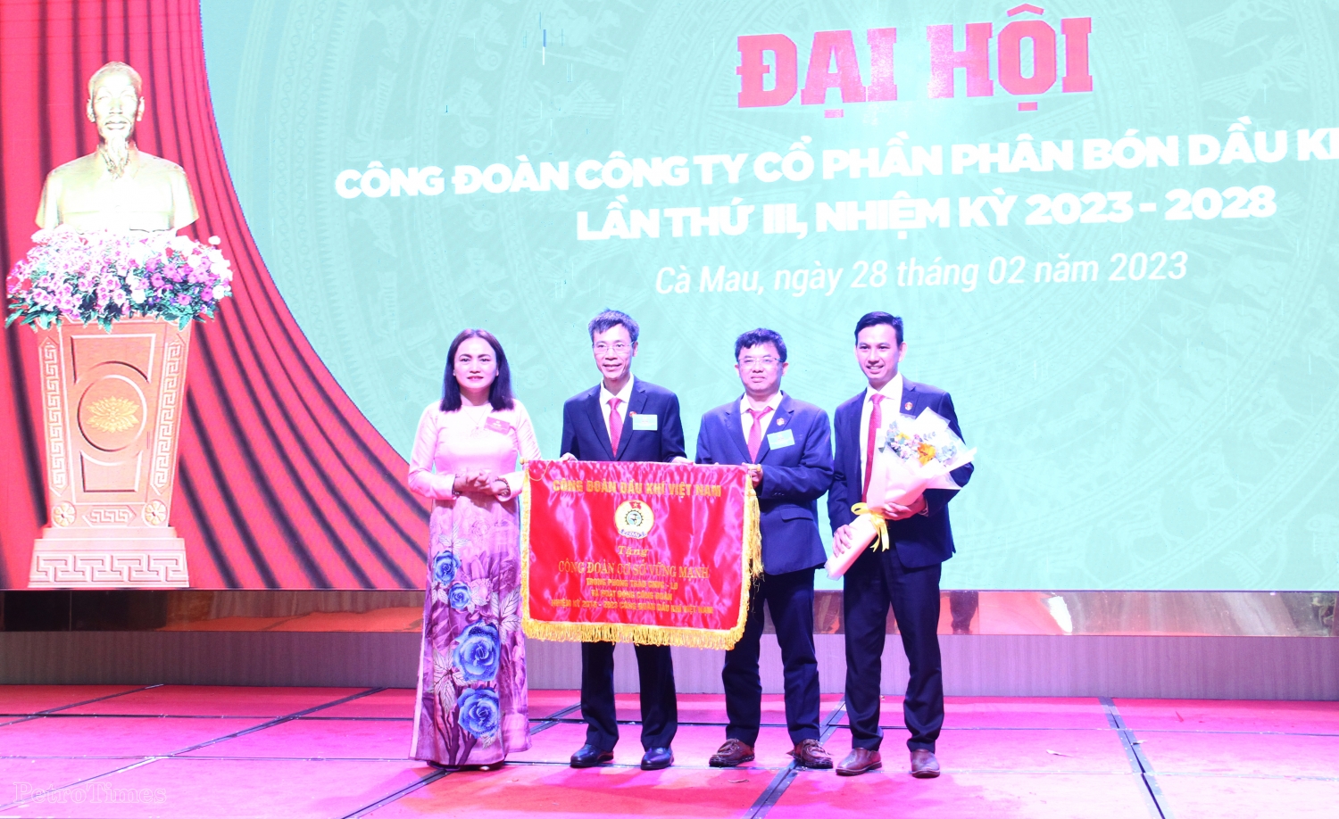 Công đoàn PVCFC tổ chức thành công Đại hội Công đoàn điểm khoá III, nhiệm kỳ 2023-2028 Công đoàn PVCFC tổ chức thành công Đại hội Công đoàn điểm khoá III, nhiệm kỳ 2023-2028