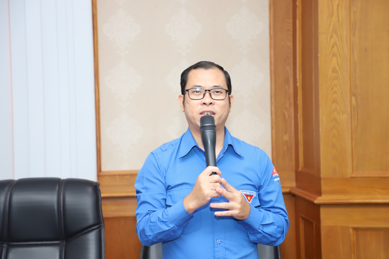 (LIVE) Tổng Giám đốc Petrovietnam Lê Mạnh Hùng đối thoại trực tuyến với tuổi trẻ Dầu khí trên cả nước (LIVE) Tổng Giám đốc Petrovietnam Lê Mạnh Hùng đối thoại trực tuyến với tuổi trẻ Dầu khí trên cả nước