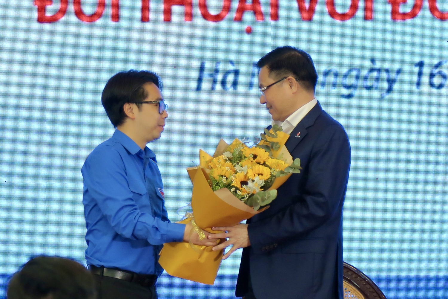Tuổi trẻ Dầu khí phải chủ động tham gia công tác tái tạo văn hóa doanh nghiệp Tuổi trẻ Dầu khí phải chủ động tham gia công tác tái tạo văn hóa doanh nghiệp