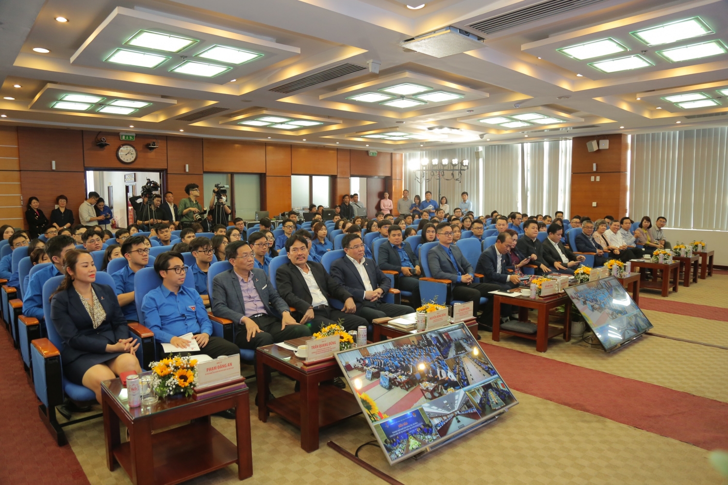 Tuổi trẻ Dầu khí phải chủ động tham gia công tác tái tạo văn hóa doanh nghiệp Tuổi trẻ Dầu khí phải chủ động tham gia công tác tái tạo văn hóa doanh nghiệp