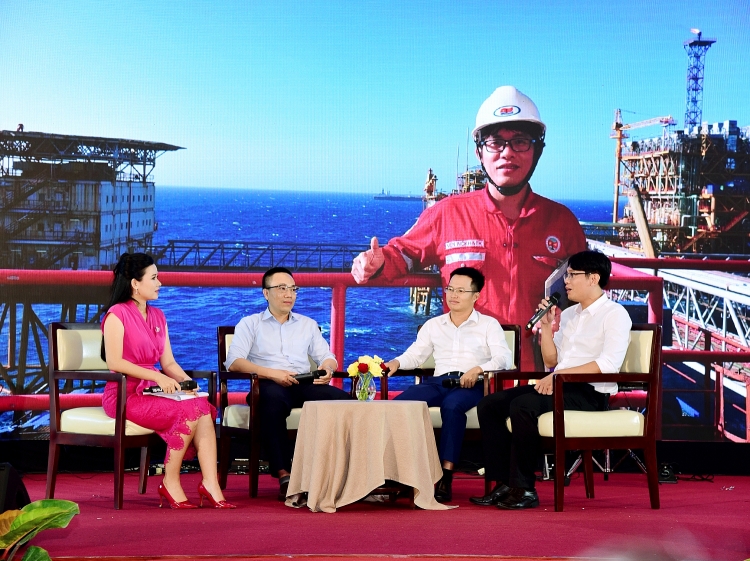 CĐ DKVN gặp mặt Người lao động Dầu khí tiêu biểu giai đoạn 2018-2023