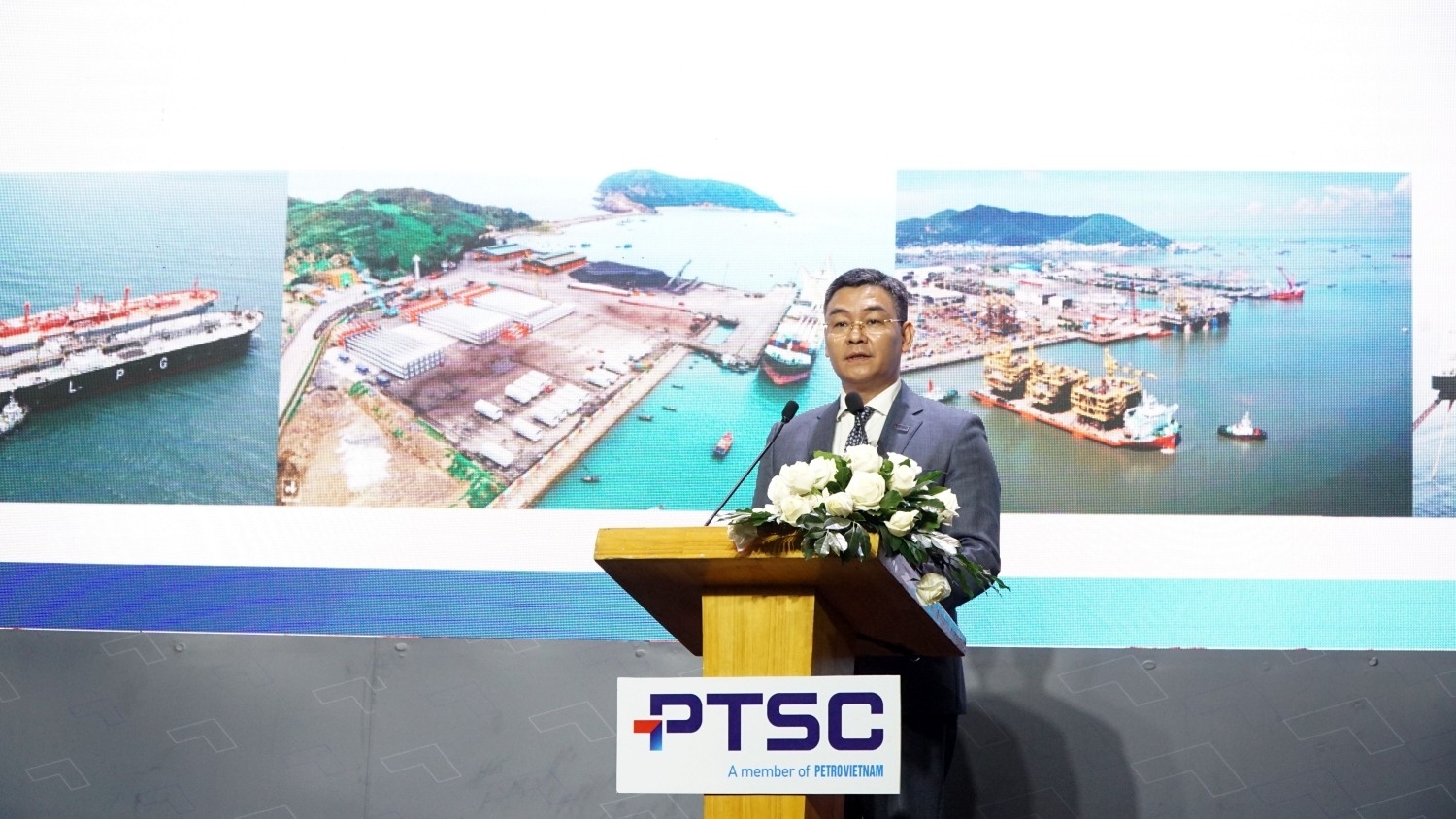 Chính phủ bảo lưu quan điểm về phạm vi áp dụng đấu thầu đối với DNNN Chính phủ bảo lưu quan điểm về phạm vi áp dụng đấu thầu đối với DNNN