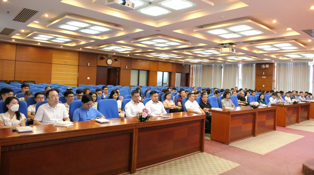 Khai giảng lớp Bồi dưỡng lý luận chính trị dành cho đảng viên mới năm 2023