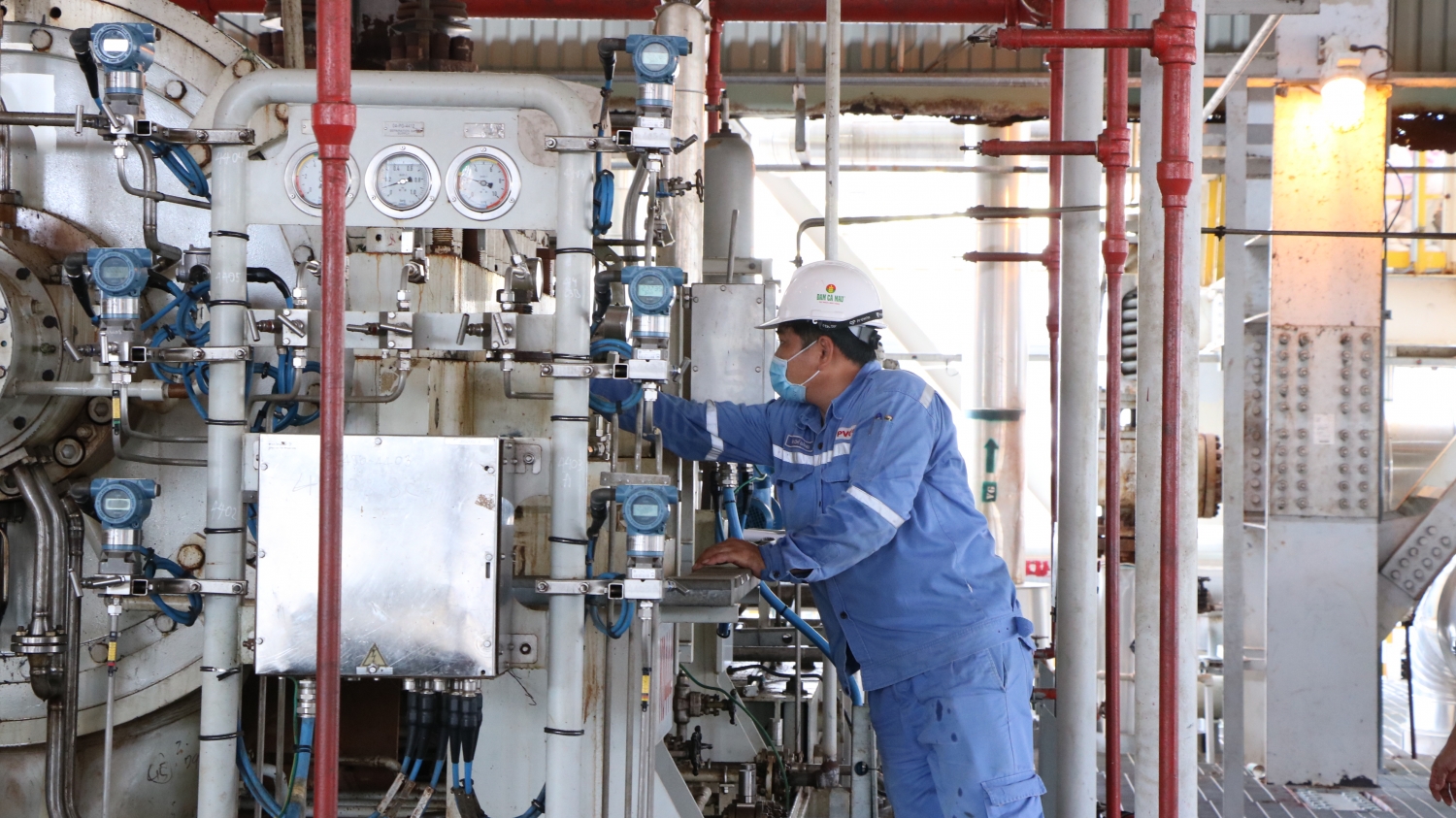 Trong đợt bảo dưỡng tổng thể năm 2022, Nhà máy Đạm Cà Mau sẽ dốc toàn lực hoàn thành 2.917 hạng mục, trong đó có 07 hạng mục lớn và quan trọng.