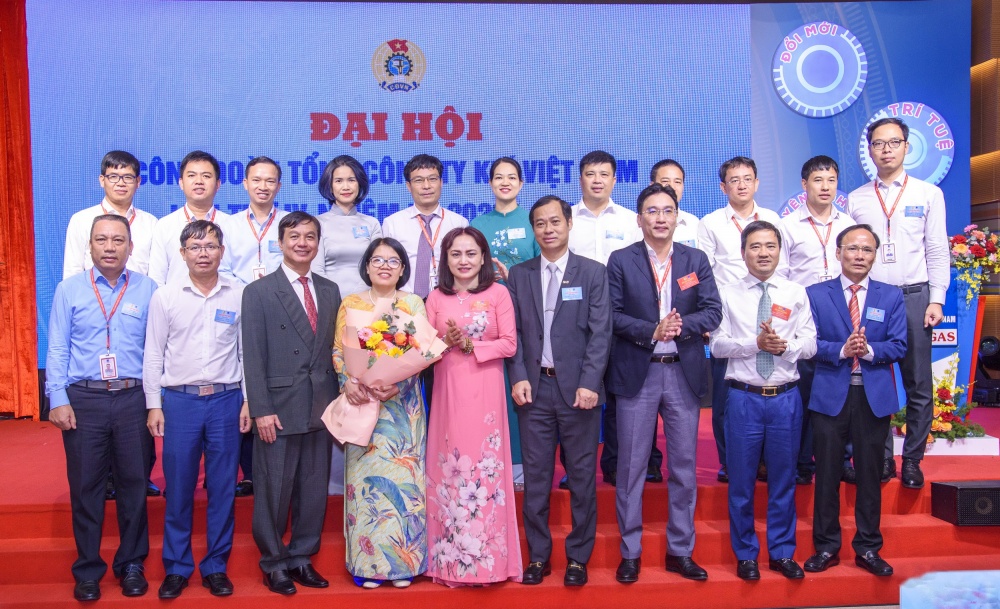 Chúc mừng Ban chấp hành Công đoàn PV GAS khóa IV, nhiệm kỳ 2023-2028 ra mắt Đại hội Chúc mừng Ban chấp hành Công đoàn PV GAS khóa IV, nhiệm kỳ 2023-2028 ra mắt Đại hội