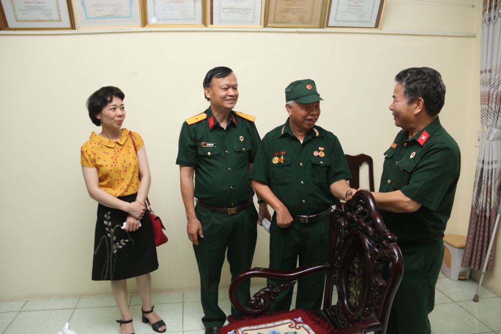 Đoàn công tác Petrovietnam tri ân người có công tại tỉnh Thái Bình và Hà Nam Đoàn công tác Petrovietnam tri ân người có công tại tỉnh Thái Bình và Hà Nam