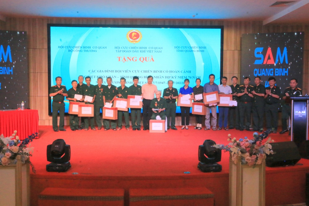 Hội CCB Cơ quan Tập đoàn tổ chức tập huấn công tác hội và tọa đàm văn hóa số