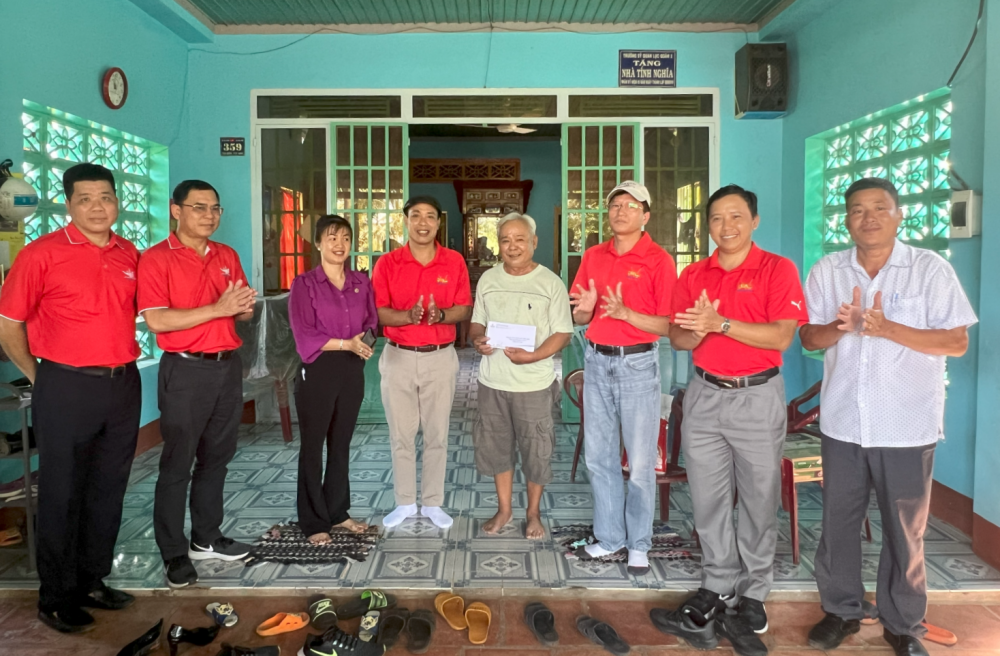 Đảng bộ BIENDONG POC tổ chức an sinh xã hội, về nguồn nhân Ngày Thương binh - Liệt sỹ Đảng bộ BIENDONG POC tổ chức an sinh xã hội, về nguồn nhân Ngày Thương binh - Liệt sỹ