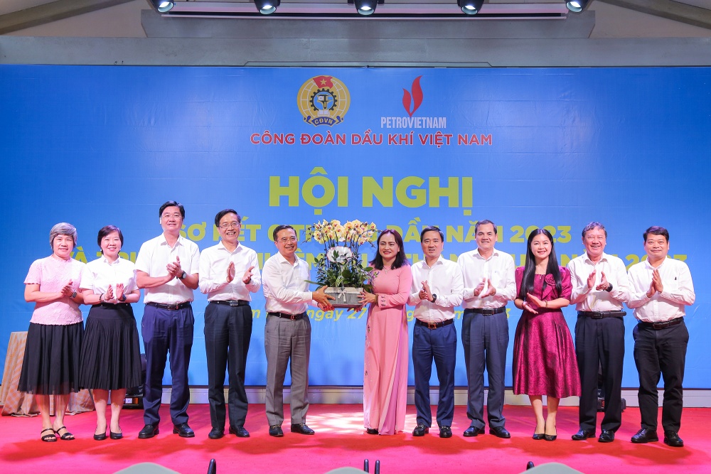 Tập trung tổ chức thành công Đại hội VII Công đoàn Dầu khí Việt Nam Tập trung tổ chức thành công Đại hội VII Công đoàn Dầu khí Việt Nam