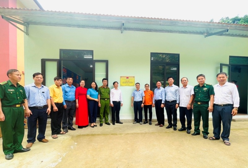 Công đoàn Vietsovpetro trao tặng nhà ăn và bếp nấu ăn trường học tại Nghệ An