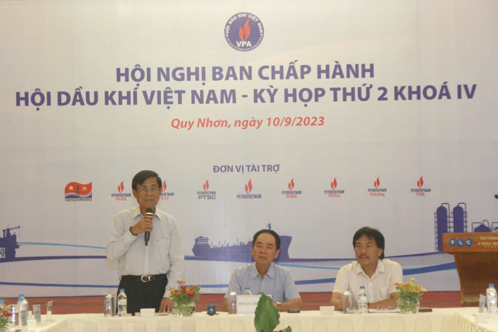 Hội Dầu khí Việt Nam tổ chức hội nghị BCH – kỳ họp thứ 2 khoá IV Hội Dầu khí Việt Nam tổ chức hội nghị BCH – kỳ họp thứ 2 khoá IV