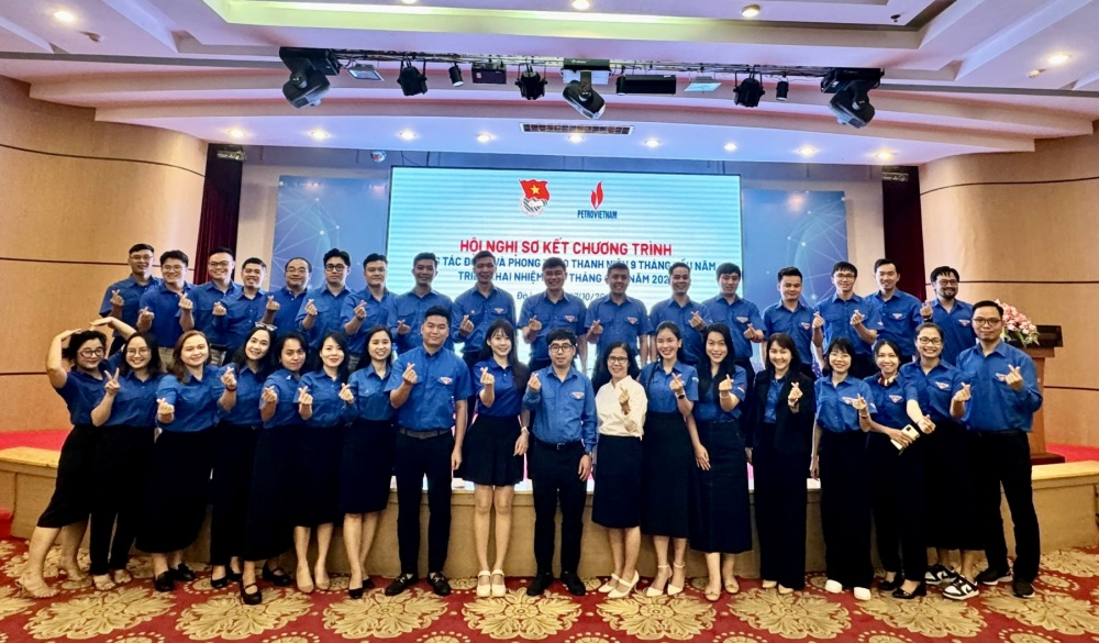 undefined Đoàn Thanh niên Tập đoàn sơ kết 9 tháng đầu năm 2023