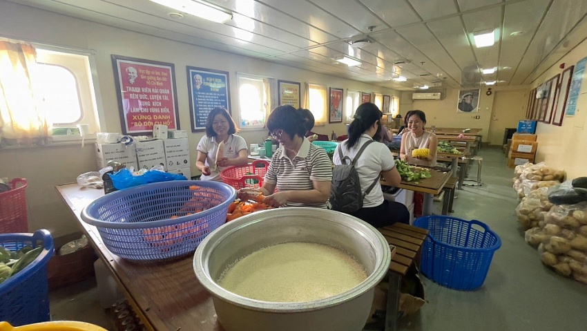 Mệnh lệnh của trái tim - Mang đi tình cảm, mang về niềm tin Kỳ 1: Mang đi tình cảm, mang về niềm tin