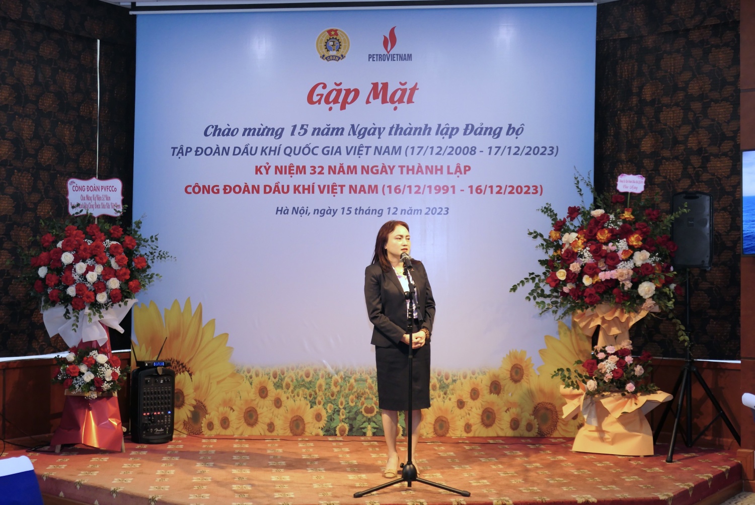 Công đoàn Dầu khí Việt Nam tổ chức gặp mặt kỷ niệm 32 năm thành lập Công đoàn Dầu khí Việt Nam tổ chức gặp mặt kỷ niệm 32 năm thành lập