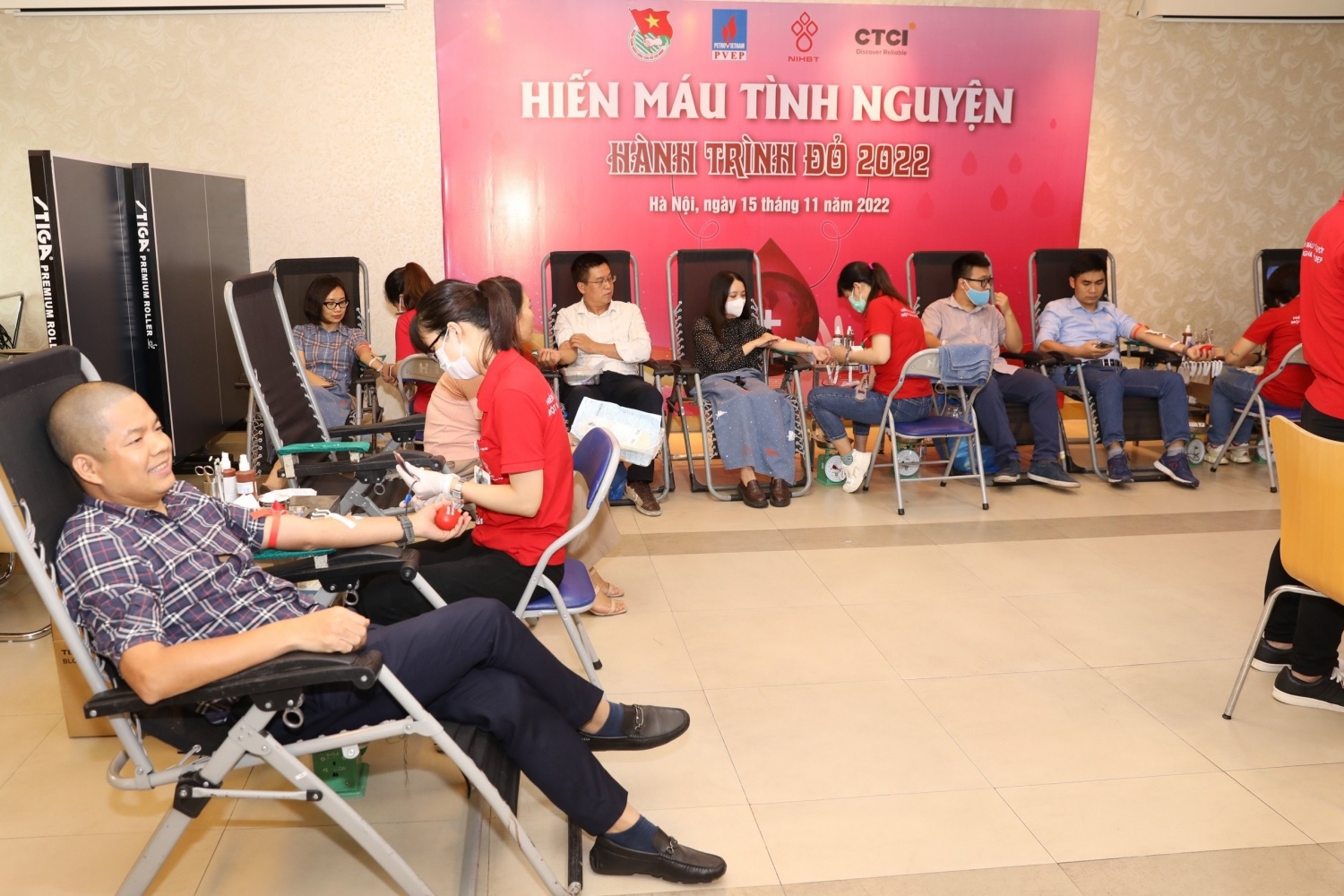 Đoàn Thanh niên PVEP phối hợp với Viện Huyết học và Truyền máu Trung ương và Công ty CTCI tổ chức chương trình Hiến máu tình nguyện” Hành trình đỏ 2022”.