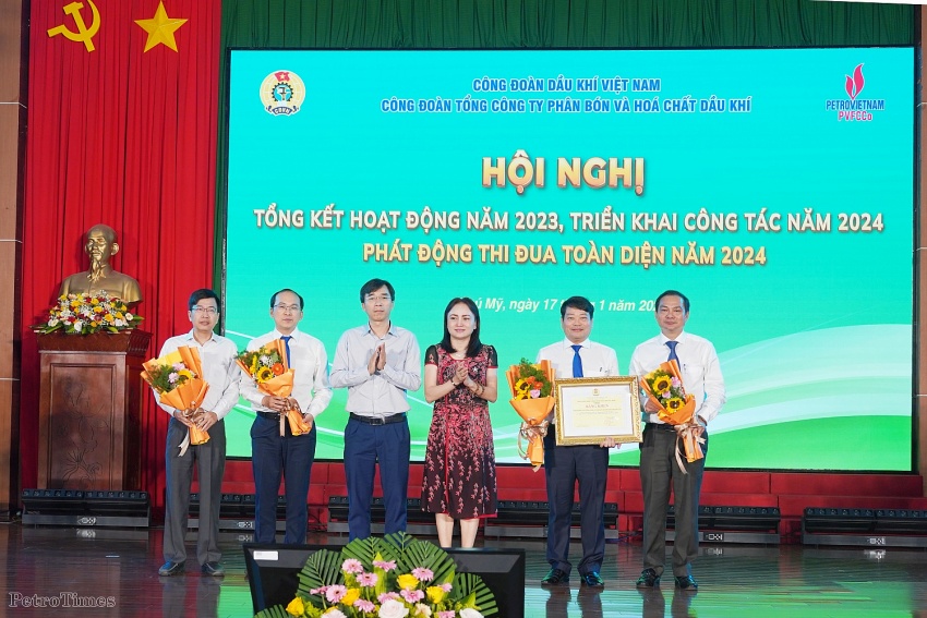 Công đoàn PVFCCo: Phát huy vai trò đồng hành, cùng Tổng công ty vượt khó Công đoàn PVFCCo: Phát huy vai trò đồng hành, cùng Tổng công ty vượt khó