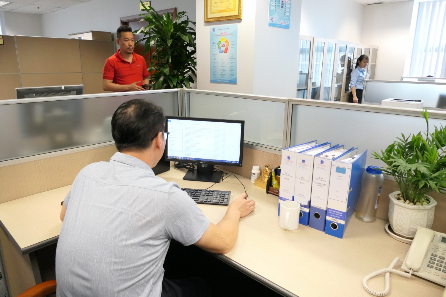 Lãnh đạo Công đoàn Cơ quan Tập đoàn Dầu khí Việt Nam thăm và chúc Tết cán bộ, công nhân viên Lãnh đạo Công đoàn Cơ quan Tập đoàn Dầu khí Việt Nam thăm và chúc Tết cán bộ, công nhân viên