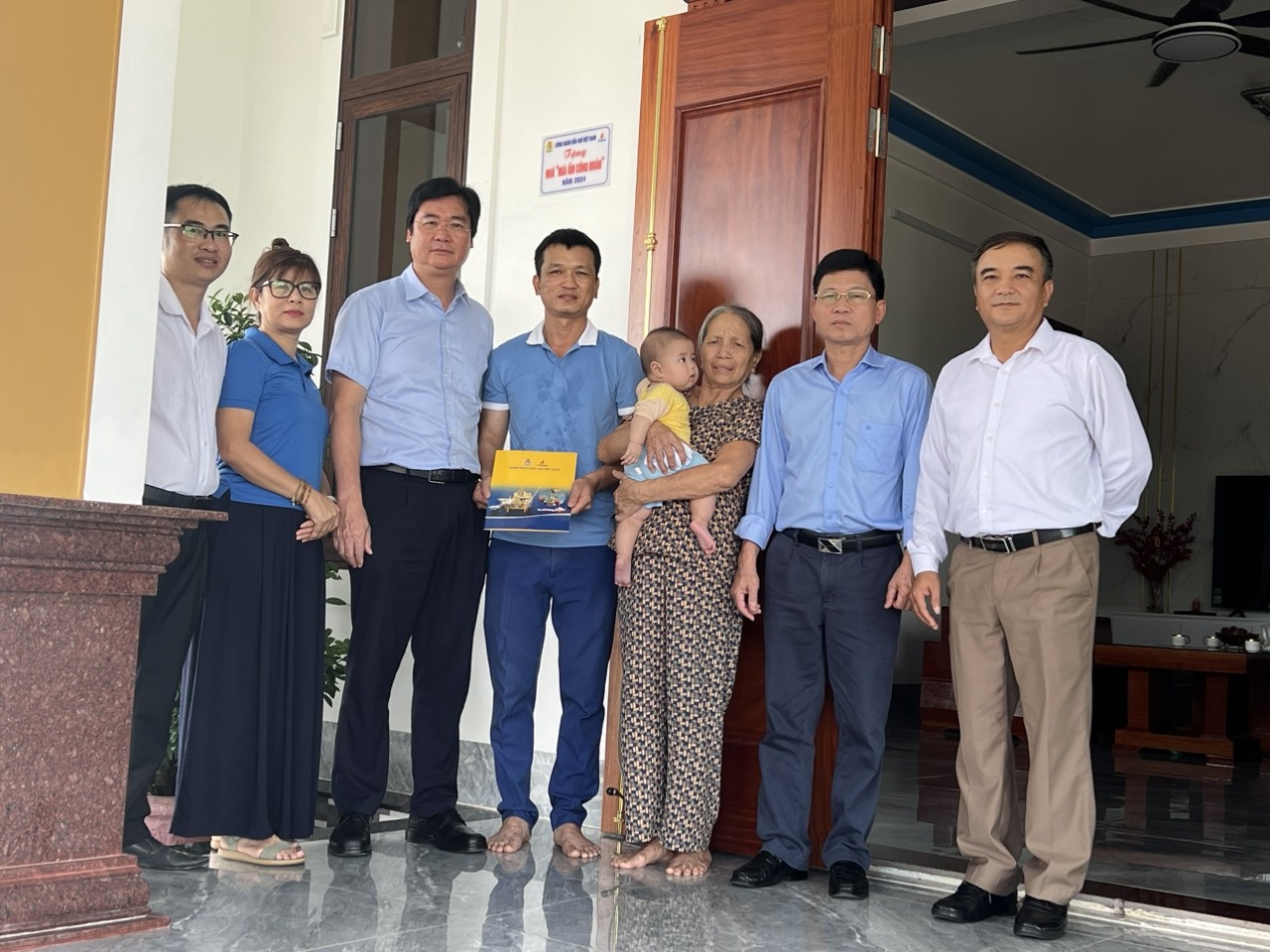 “Mái ấm Công đoàn” đến với đoàn viên PV Power “Mái ấm Công đoàn” đến với đoàn viên PV Power