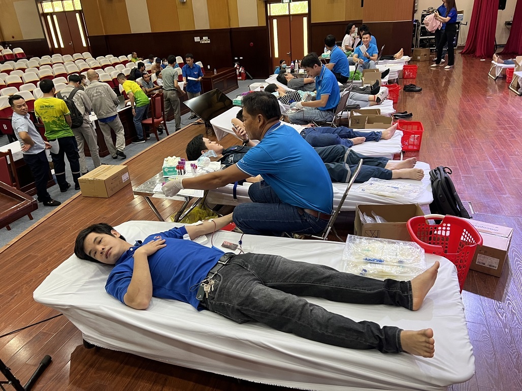 Đoàn thanh niên Nhà máy Đạm Phú Mỹ tổ chức hiến máu nhân đạo Đoàn Thanh niên Nhà máy Đạm Phú Mỹ tổ chức hiến máu nhân đạo