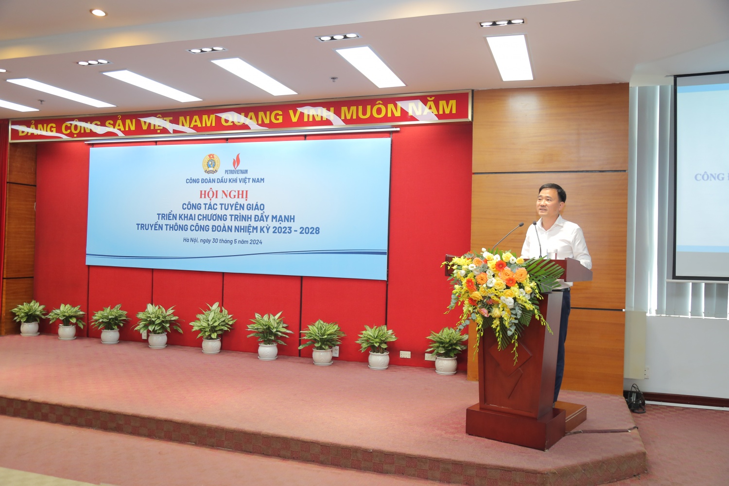 Công đoàn Dầu khí Việt Nam: Đẩy mạnh, nâng cao hiệu quả công tác truyền thông công đoàn Công đoàn Dầu khí Việt Nam: Đẩy mạnh, nâng cao hiệu quả công tác truyền thông công đoàn