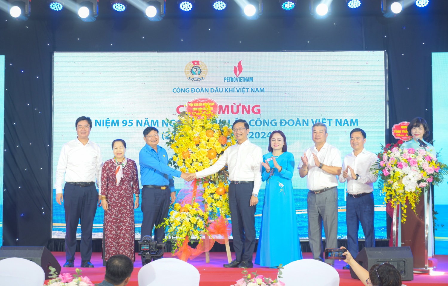 CĐ DKVN là chỗ dự vững chắc, khích lệ tinh thần của người lao động Dầu khí CĐ DKVN là chỗ dự vững chắc, khích lệ tinh thần của người lao động Dầu khí