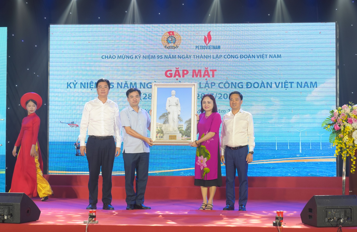CDDK VN trao giải chạy CDDK VN trao giải chạy