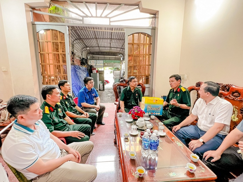 Xí nghiệp Xây lắp Vietsovpetro tổ chức các hoạt động tri ân nhân Ngày Thương binh - Liệt sĩ